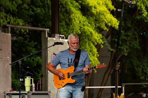 Rob_Campbell_3445_No_Crop