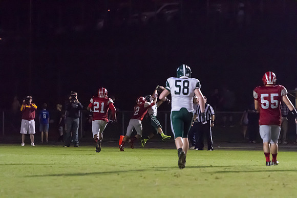 Robin Stigall puills one in over Alex Queen