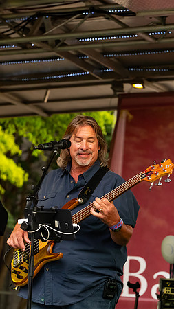 Raymond_Howell_3373_16x9_Full