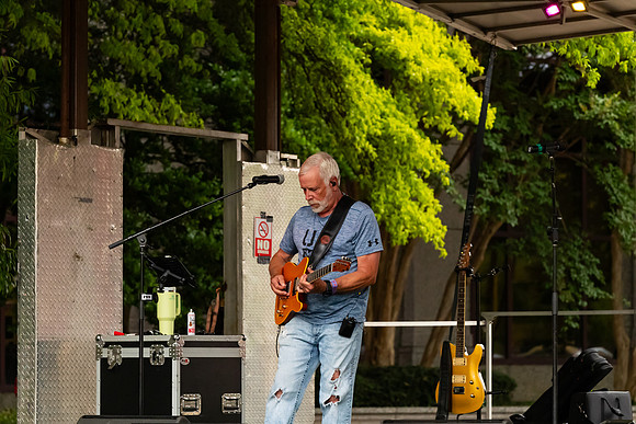 Rob_Campbell_3444_No_Crop