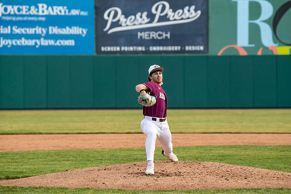 Nick_Capps_5700_No_Crop