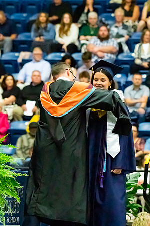 Caleigh_Ponn_Valedictorian_6323_No_Crop