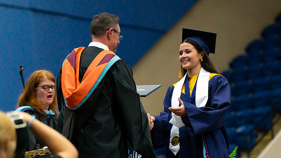 Caleigh_Ponn_Diploma_7078_16x9_Full