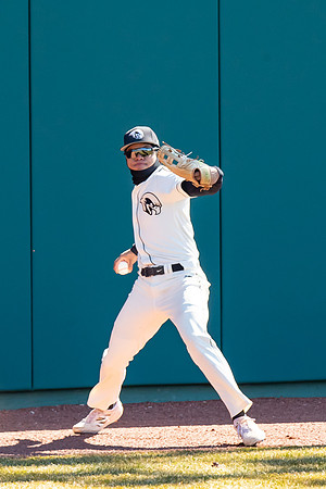 Tyler_Galloway_3986_4x6