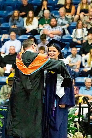 Caleigh_Ponn_Valedictorian_6317_No_Crop