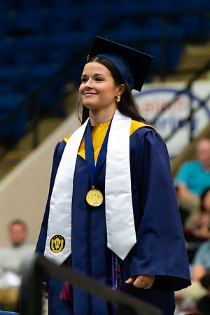 Caleigh_Ponn_Diploma_7062_4x6