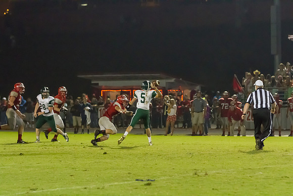 Jacob Shaffer gets a pass to Stigall off under pressure