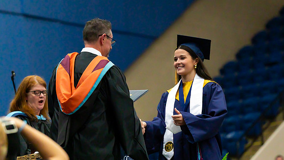 Caleigh_Ponn_Diploma_7077_16x9_Full