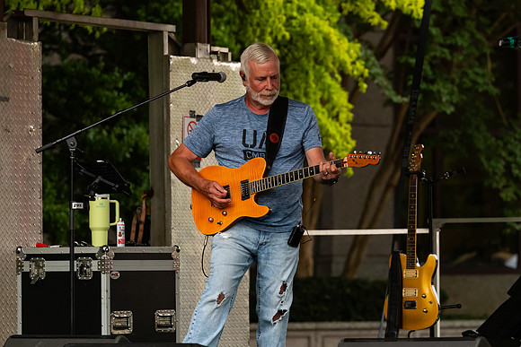 Rob_Campbell_3448_No_Crop