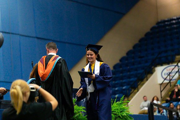 Caleigh_Ponn_Diploma_7089_No_Crop